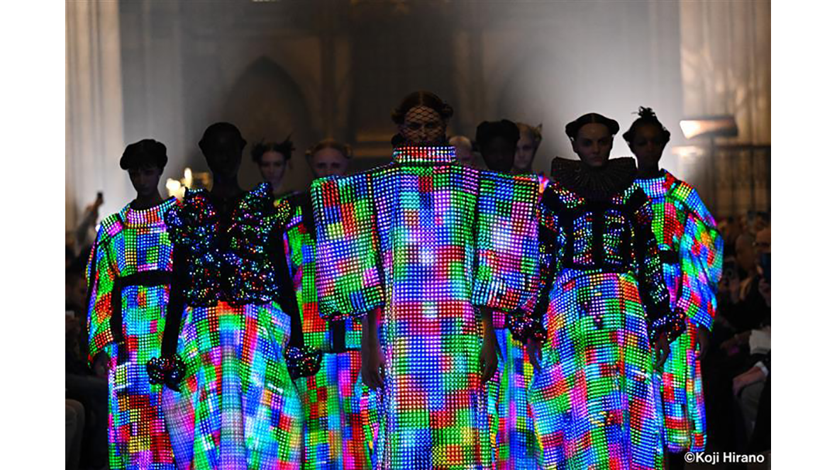 ANREALAGE Fashion Show 2025