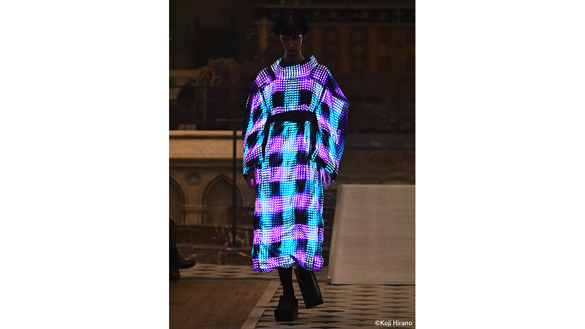 ANREALAGE Fashion Show 2025