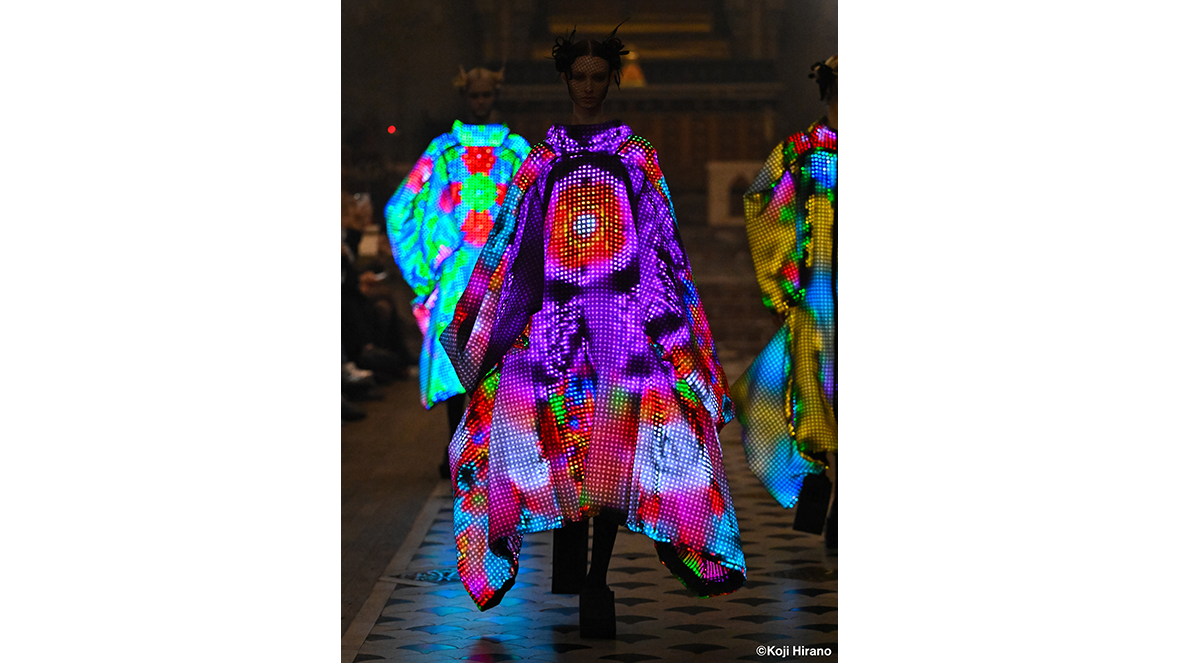 ANREALAGE Fashion Show 2025