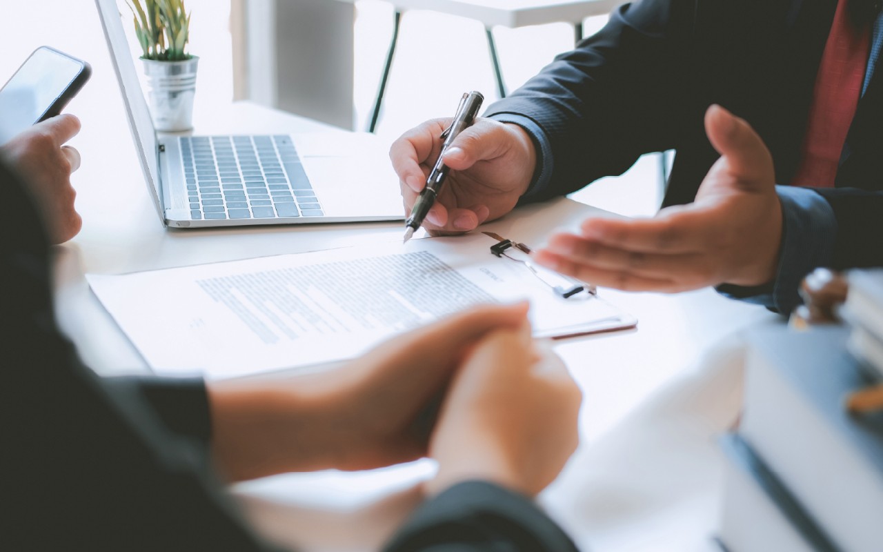 Cloud-based CMS for legal professionals: All you need to know